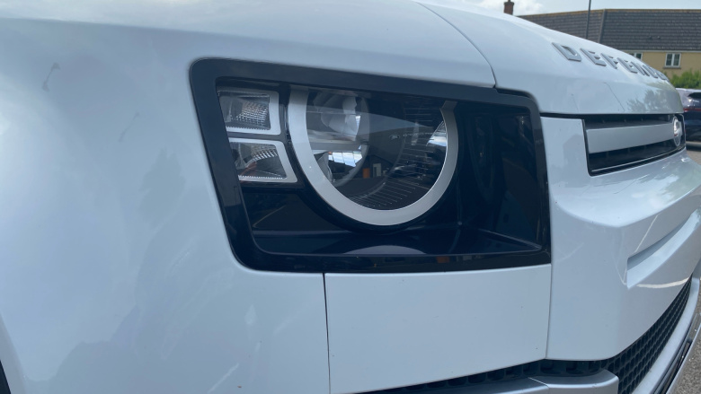 Land Rover Defender 90 Diesel 3.0 D250 Hard Top Auto